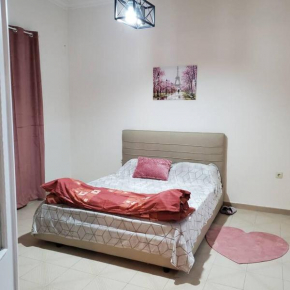 HOME away from home_3BR at Maniatika_14min walk to the port